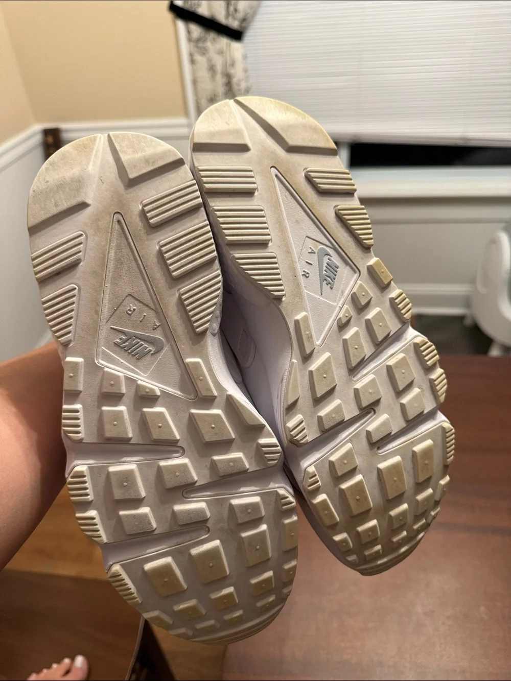 Nike Air Huarache Pure Platinum Woman’s SZ 10 DH4439-102 - Picture 11 of 11